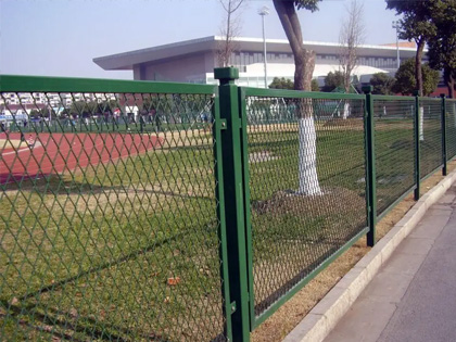 鋼板網(wǎng)護(hù)欄網(wǎng)